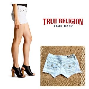 True Religion💎Keira Gem Stone Crystal Embellished Cut Off Denim Shorts